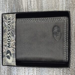 Mossy Oak Gray Tri‑Fold Wallet – Leather‑Like Feel